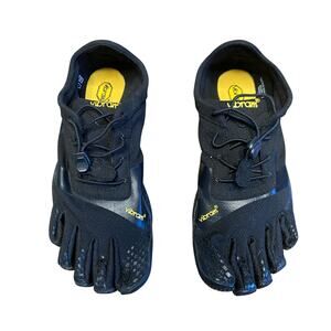 Vibram FiveFingers Minimalist Toe Shoes Sz 40 EU 9W 7M Black